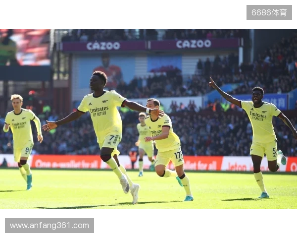 阿森纳本赛季英超前10轮积25分，比不败夺冠赛季同期还多1分